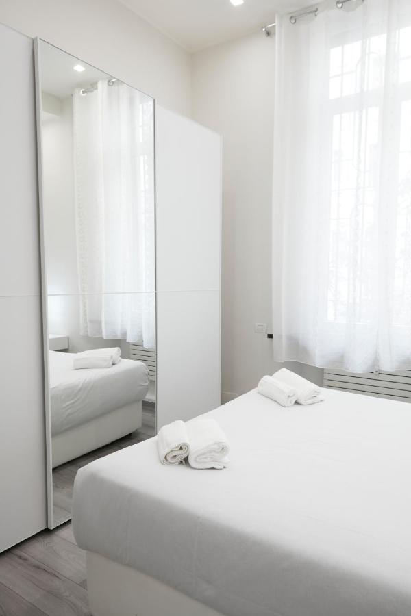La Corte Luxury Apartment Milán Exterior foto